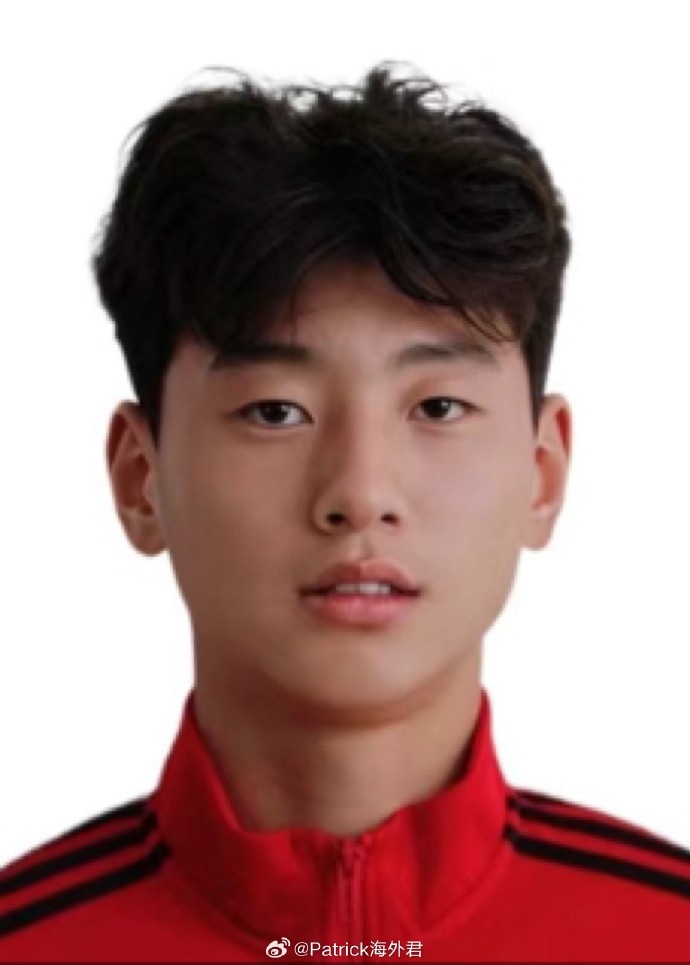 博主：18歲海翔加盟西班牙球隊，他曾效力上海根寶