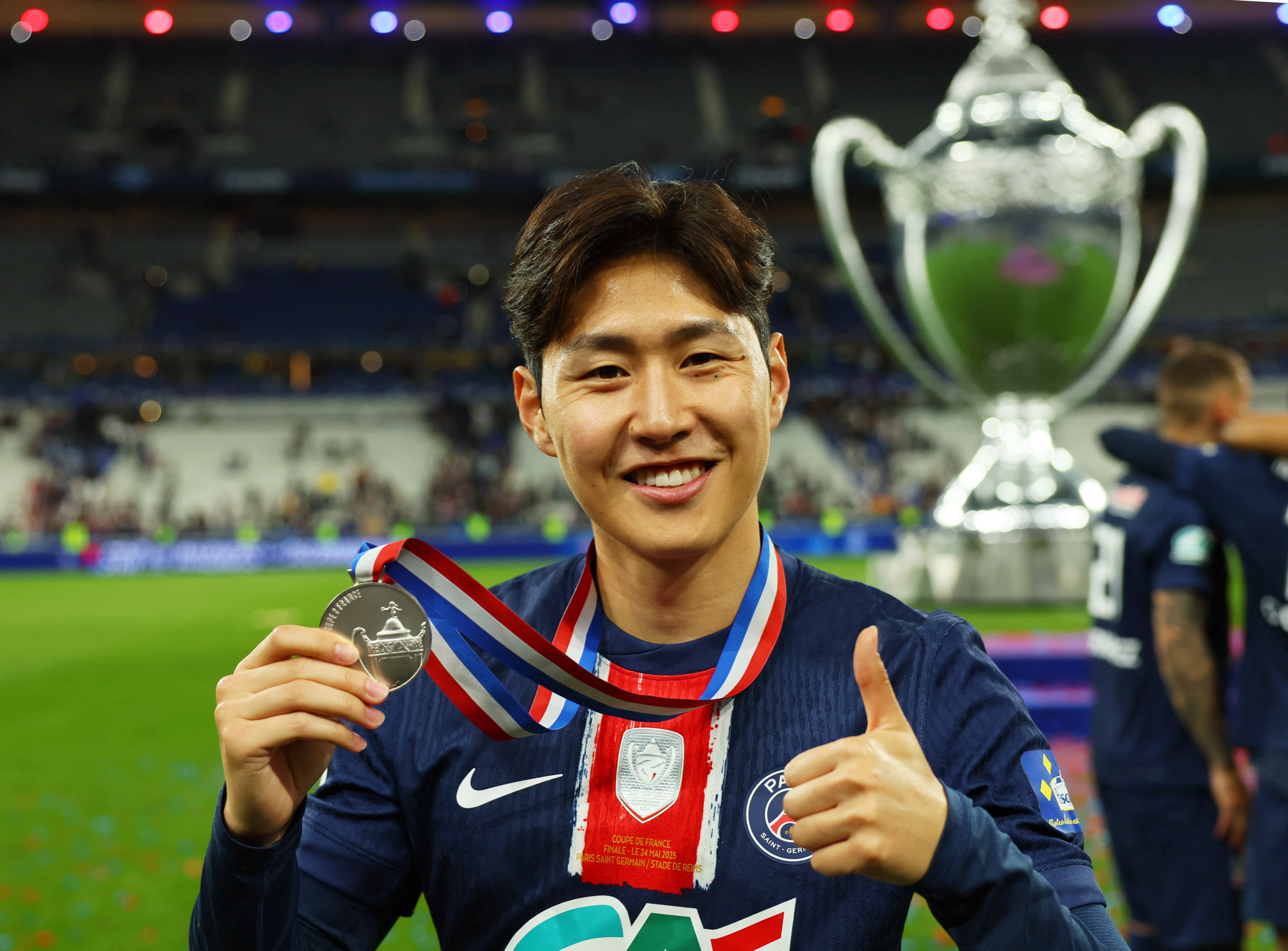 阿拉伯媒體：利雅得勝利有意24歲李剛?cè)?，球員已不在巴黎計(jì)劃中